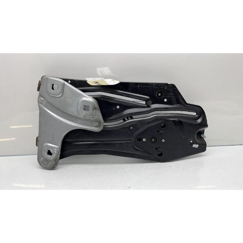 Leve vitre electrique arriere gauche PEUGEOT 308 1 Photo n°8