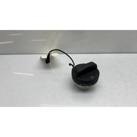 Bouchon de carburant TOYOTA RAV4 5 Photo n°1