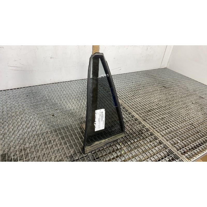 Custode arriere gauche TOYOTA RAV4 5 Photo n°2