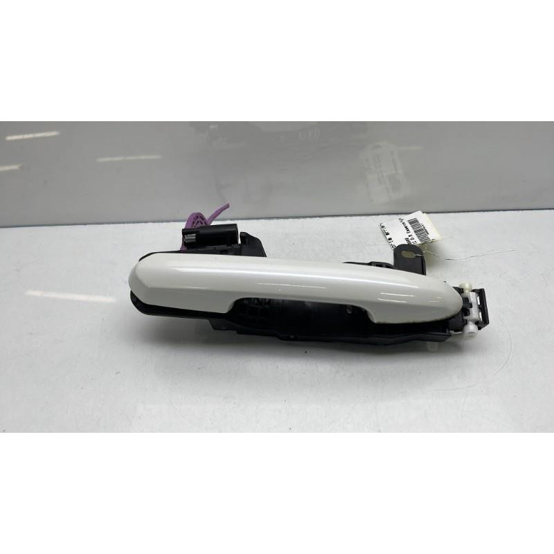 Poignee porte arriere droit TOYOTA RAV4 5 Photo n°3