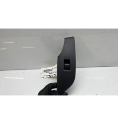 Interrupteur de leve vitre arriere droit TOYOTA RAV4 5