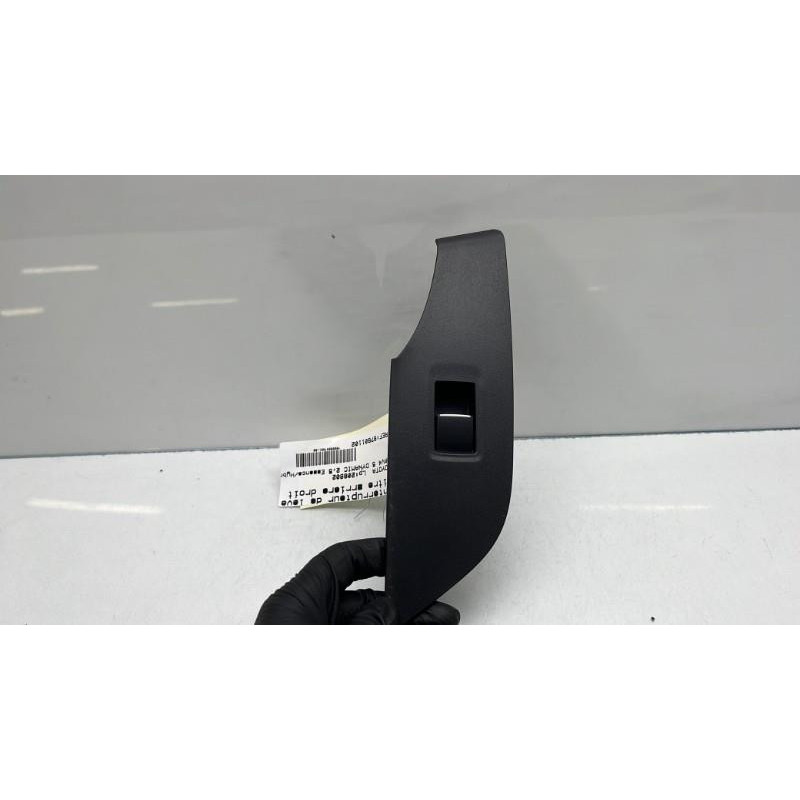 Interrupteur de leve vitre arriere droit TOYOTA RAV4 5 Photo n°3
