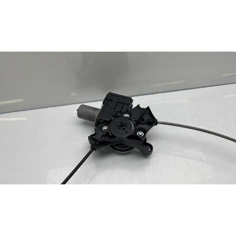 Leve vitre electrique arriere droit TOYOTA RAV4 5 Photo n°2