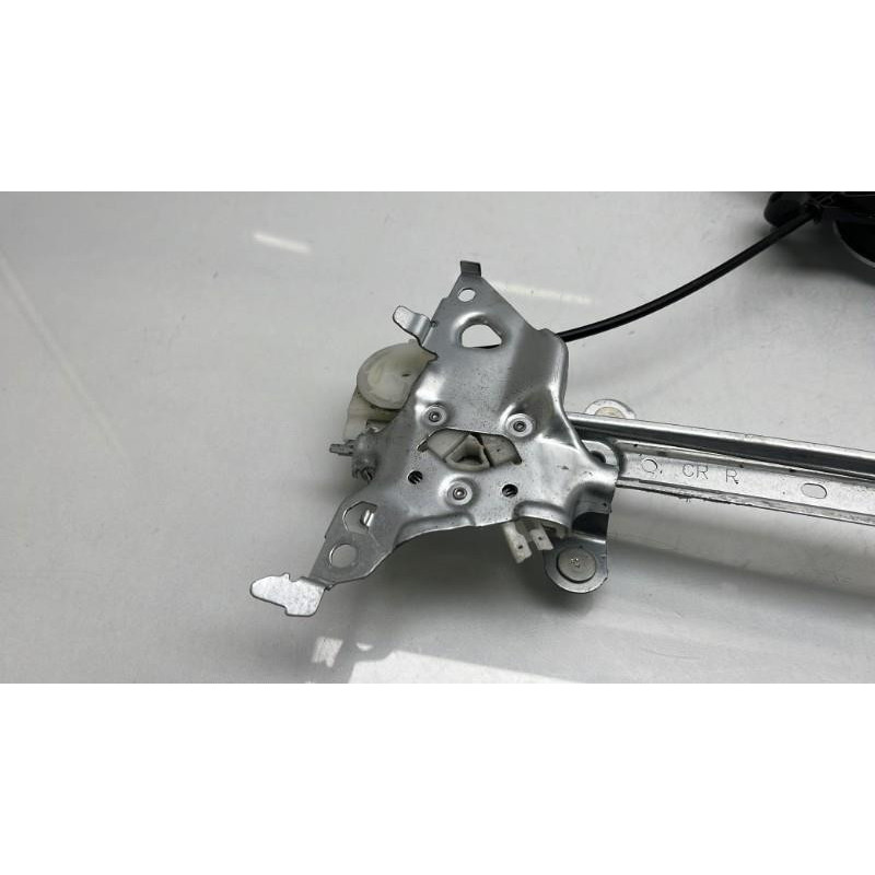 Leve vitre electrique arriere droit TOYOTA RAV4 5 Photo n°5