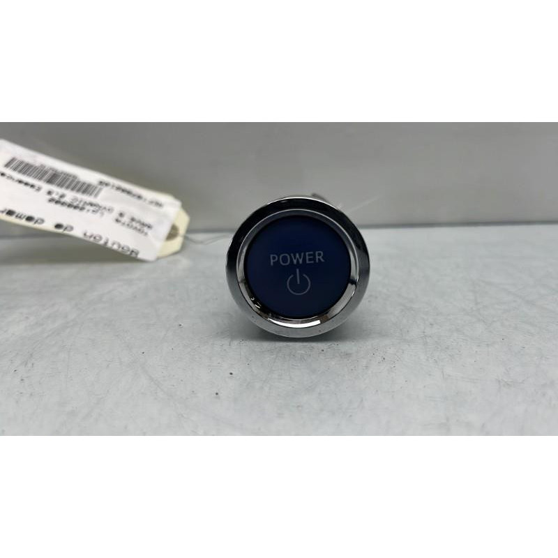 Bouton de demarrage TOYOTA RAV4 5 Photo n°1