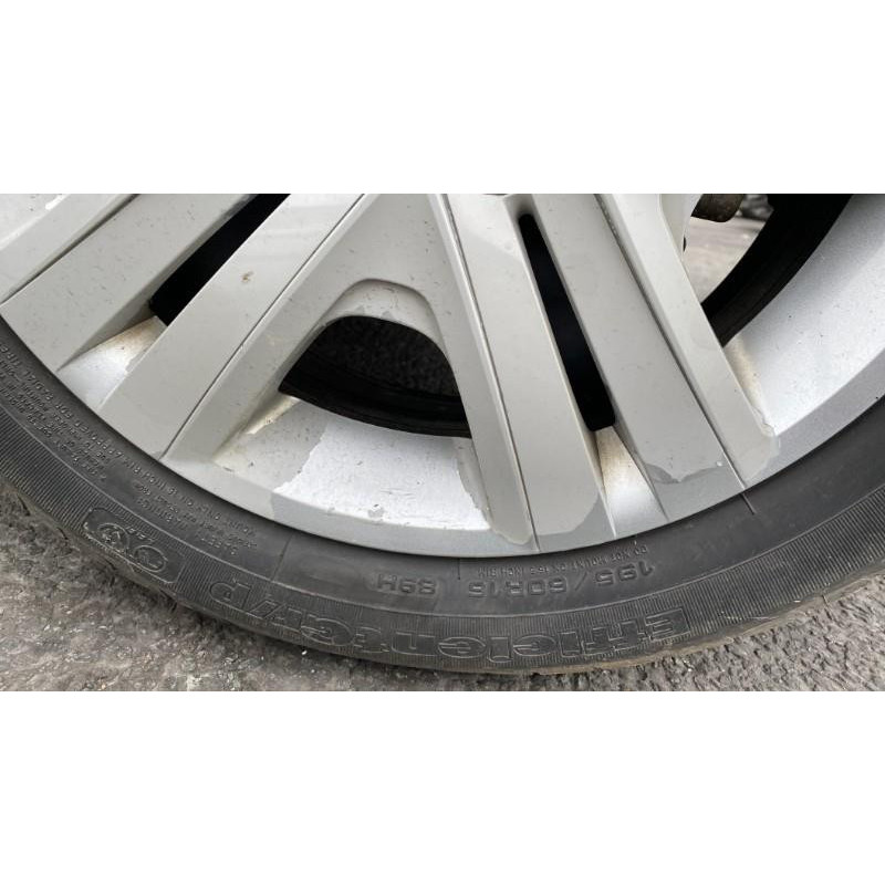 Trappe d'essence PEUGEOT 2008 1 Photo n°6