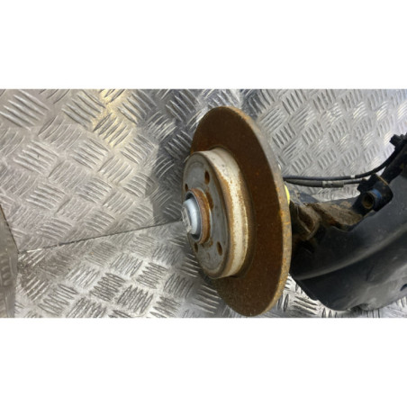 Essieu arriere PEUGEOT 2008 1