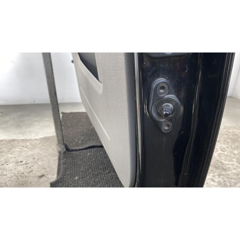 Porte laterale gauche VOLKSWAGEN CADDY 3 Photo n°3