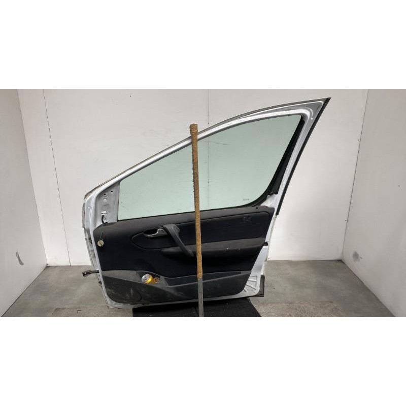 Porte avant droit MERCEDES VANEO 414 Photo n°6