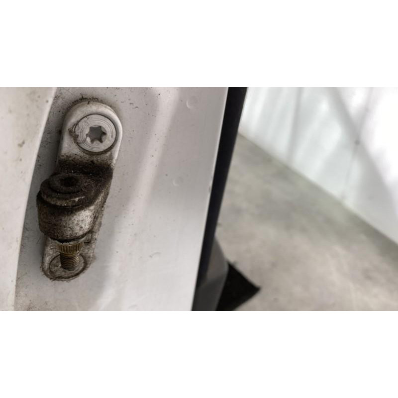 Porte avant droit MERCEDES VANEO 414 Photo n°7
