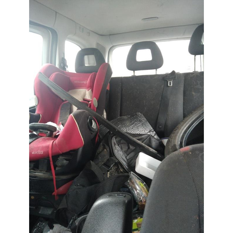 Porte avant droit MERCEDES VANEO 414 Photo n°14