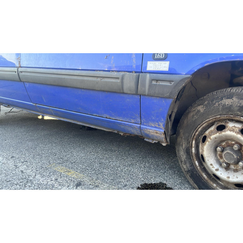 Capot RENAULT EXPRESS Photo n°18