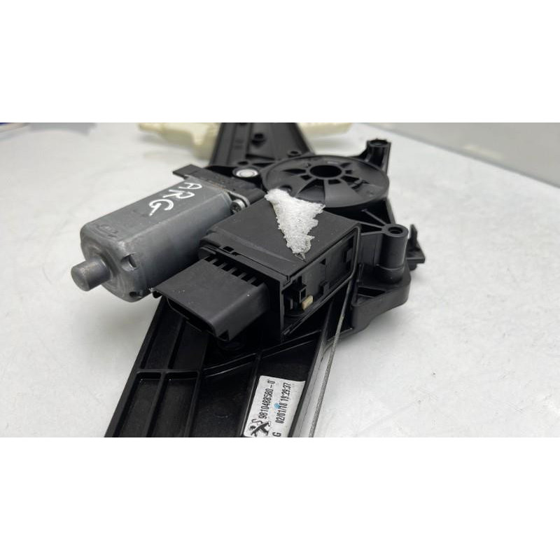 Leve vitre electrique arriere gauche PEUGEOT 3008 2 Photo n°6