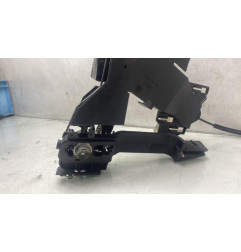 Serrure avant gauche FORD FIESTA 5