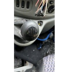 Poignee porte avant droit RENAULT TRAFIC 2