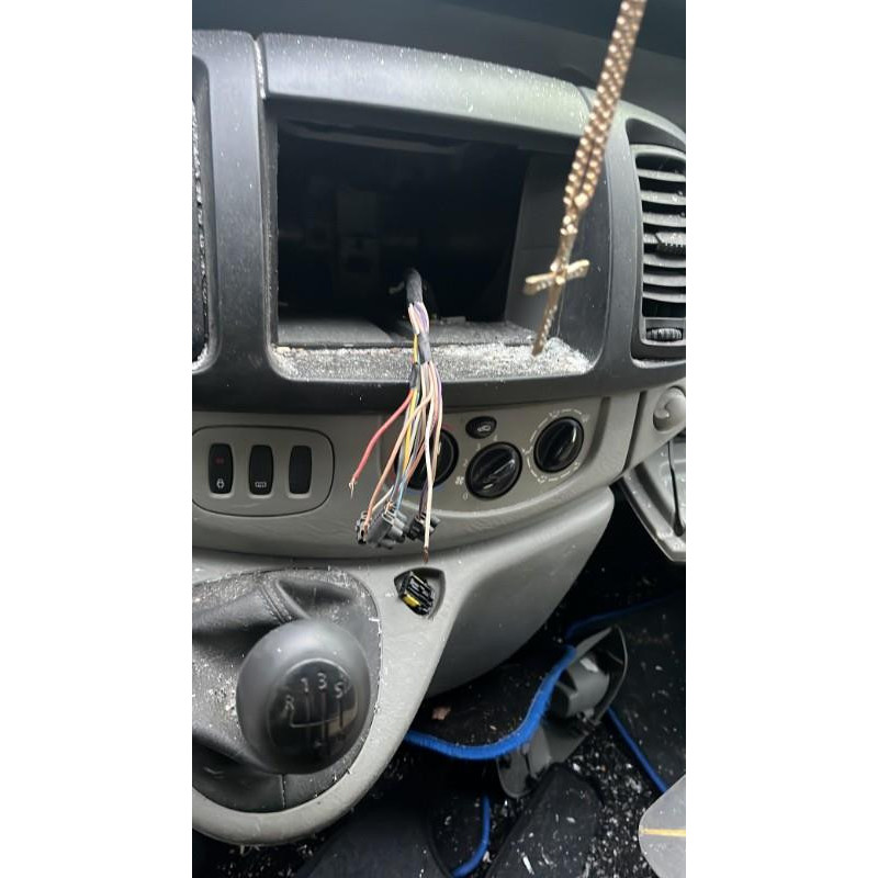 Poignee porte avant gauche RENAULT TRAFIC 2 Photo n°16