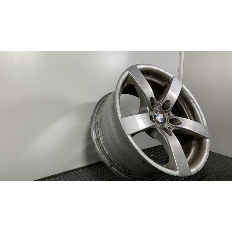 Jante BMW SERIE 3 E90 Photo n°3