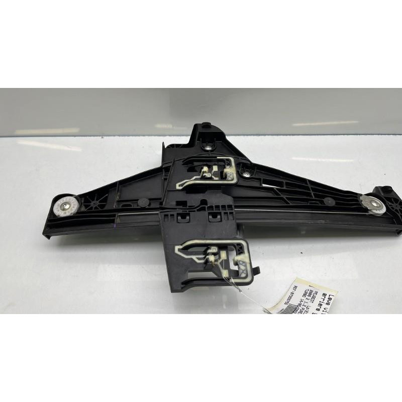Leve vitre electrique arriere gauche PEUGEOT 2008 2 Photo n°8