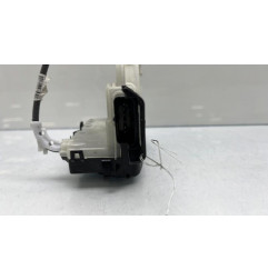 Serrure avant droit PEUGEOT 2008 2