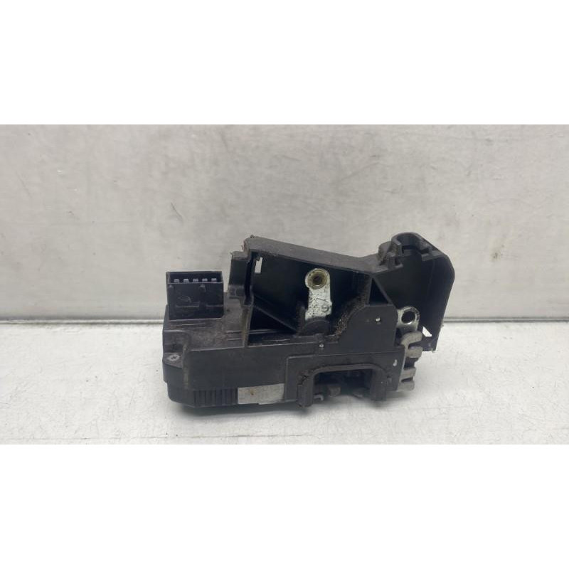 Serrure avant gauche OPEL ASTRA G Photo n°4