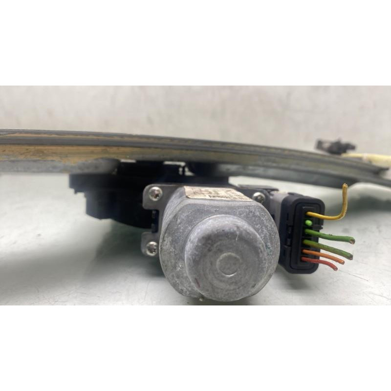 Leve vitre electrique arriere gauche CITROEN C4 2 Photo n°10