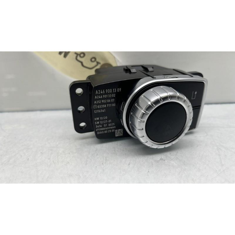 Commande GPS MERCEDES CLASSE CLA 117 Photo n°5