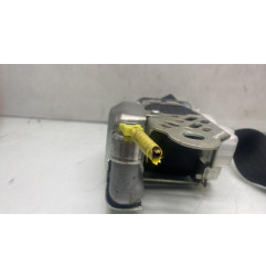 Pretensionneur de ceinture avant droit TOYOTA COROLLA VERSO 2