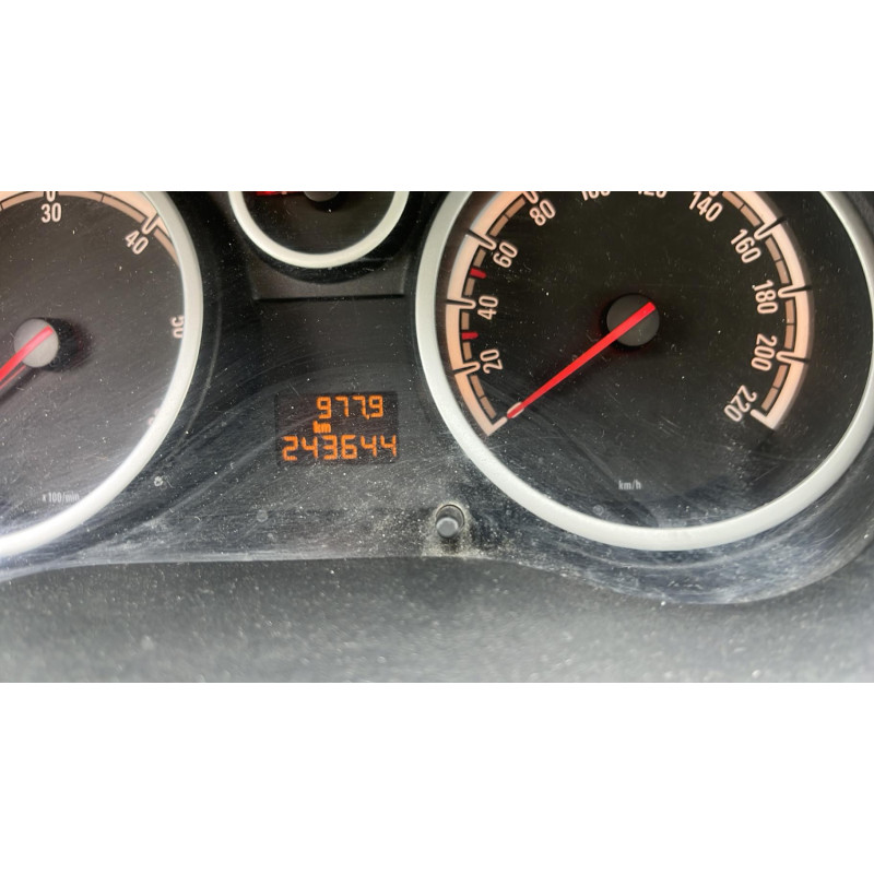 Pompe lave glace avant OPEL CORSA D Photo n°16
