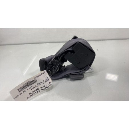 Attache ceinture arriere gauche RENAULT CLIO 2