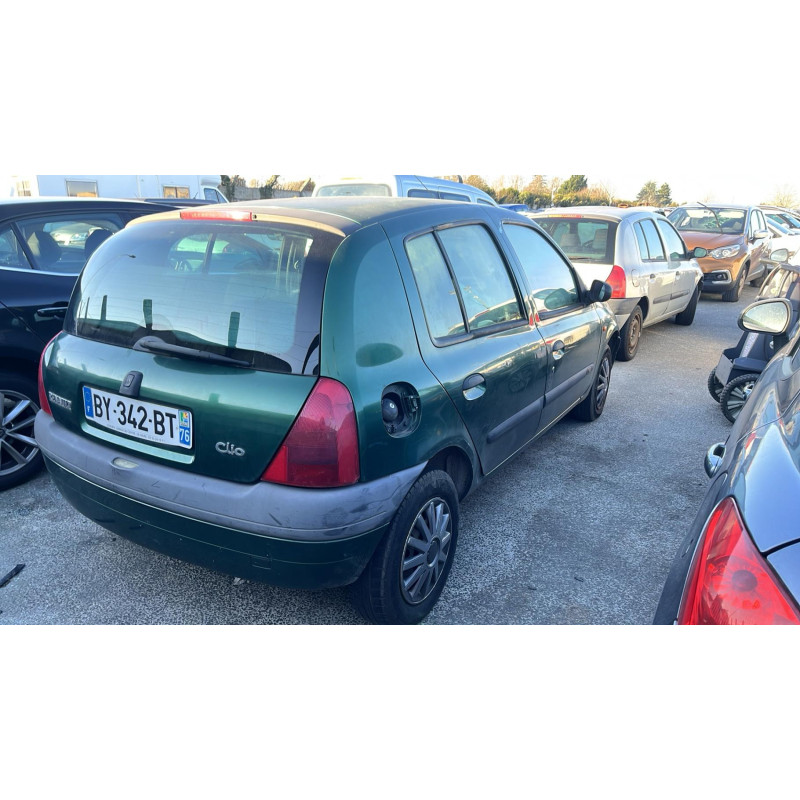 Attache ceinture arriere gauche RENAULT CLIO 2 Photo n°9