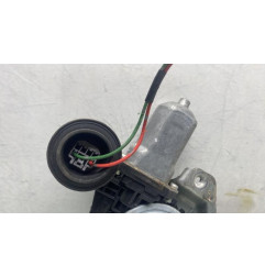 Leve vitre electrique avant droit SUZUKI SWIFT 3