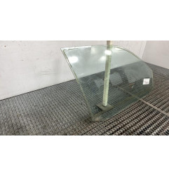 Vitre avant droit SEAT IBIZA 2 Photo n°1