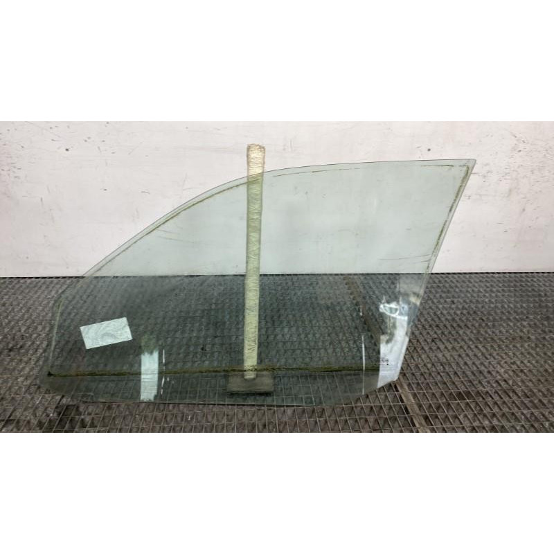 Vitre avant droit SEAT IBIZA 2 Photo n°3