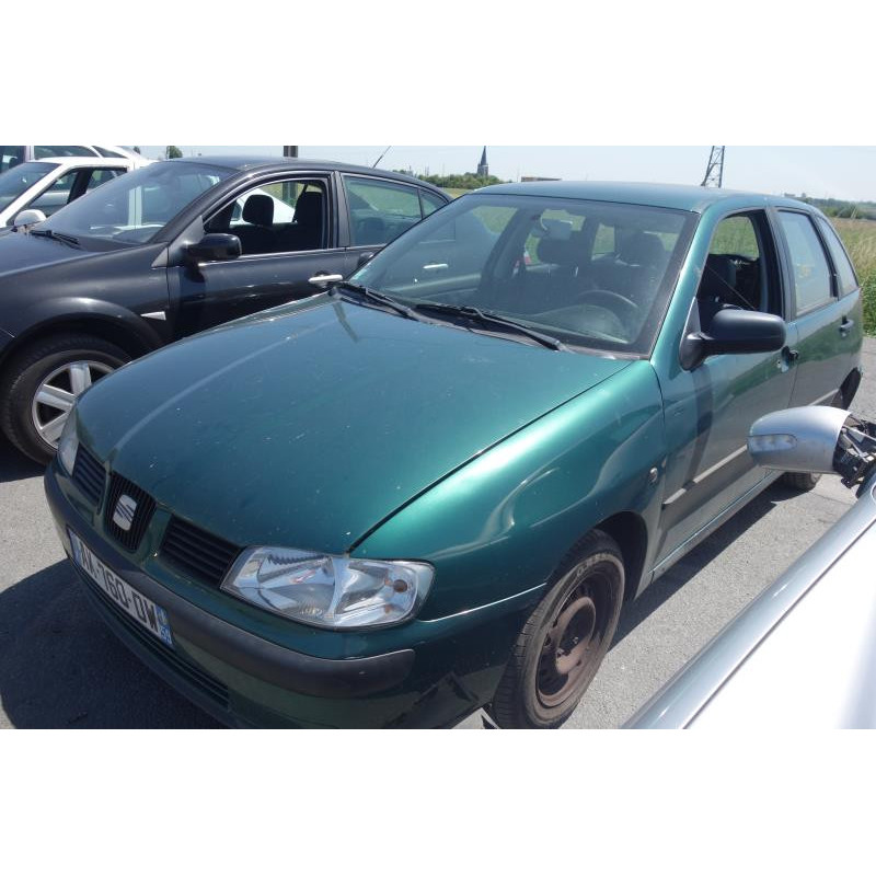 Vitre avant droit SEAT IBIZA 2 Photo n°6
