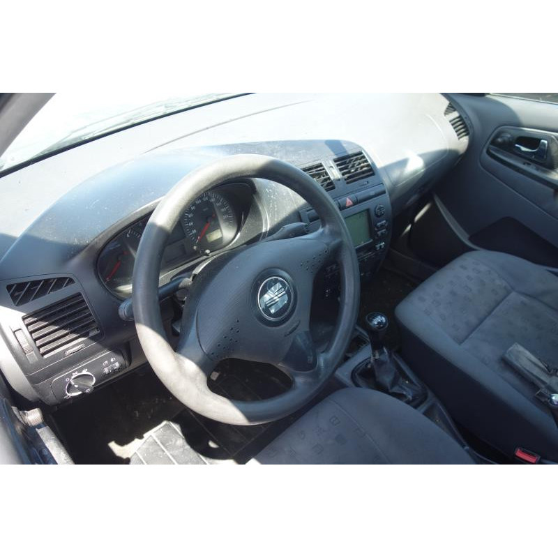 Vitre avant droit SEAT IBIZA 2 Photo n°10