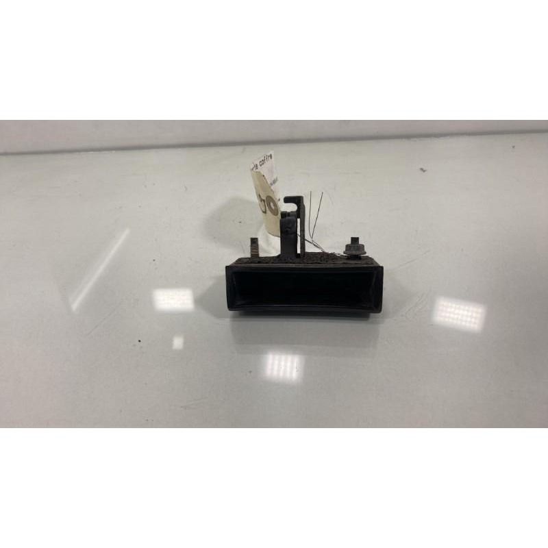 Poignee porte coffre gauche NISSAN NV200 Photo n°3