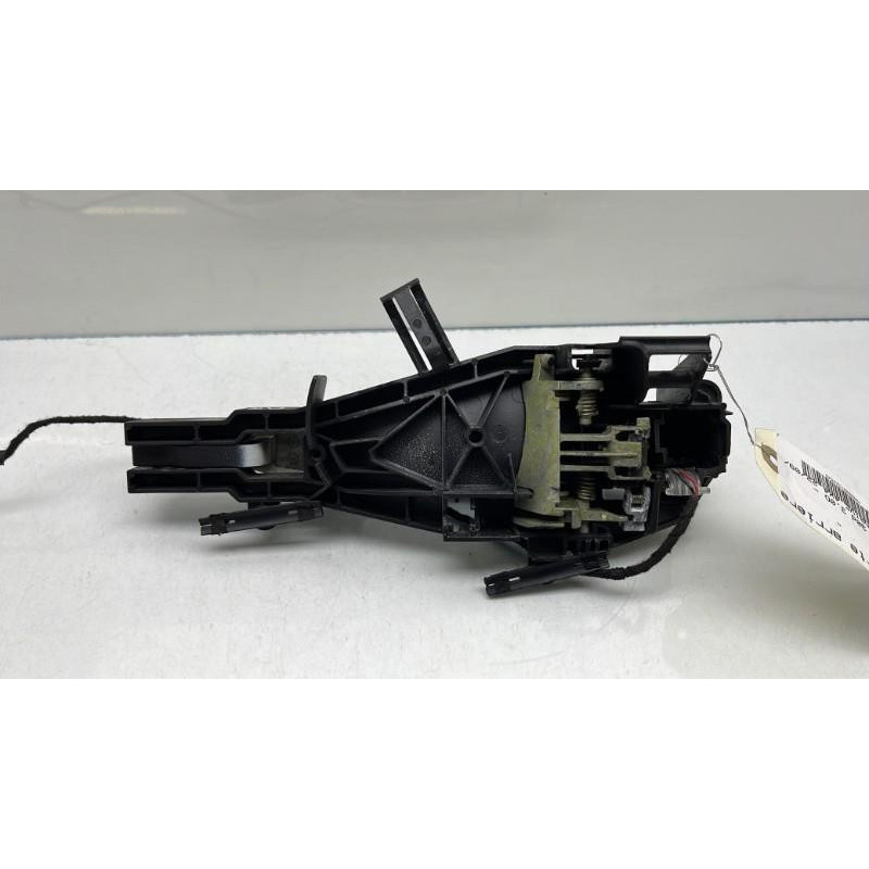 Poignee porte arriere droit BMW X5 E70 Photo n°5