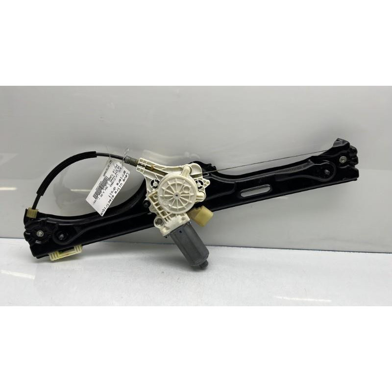 Leve vitre electrique arriere droit BMW X5 E70 Photo n°3