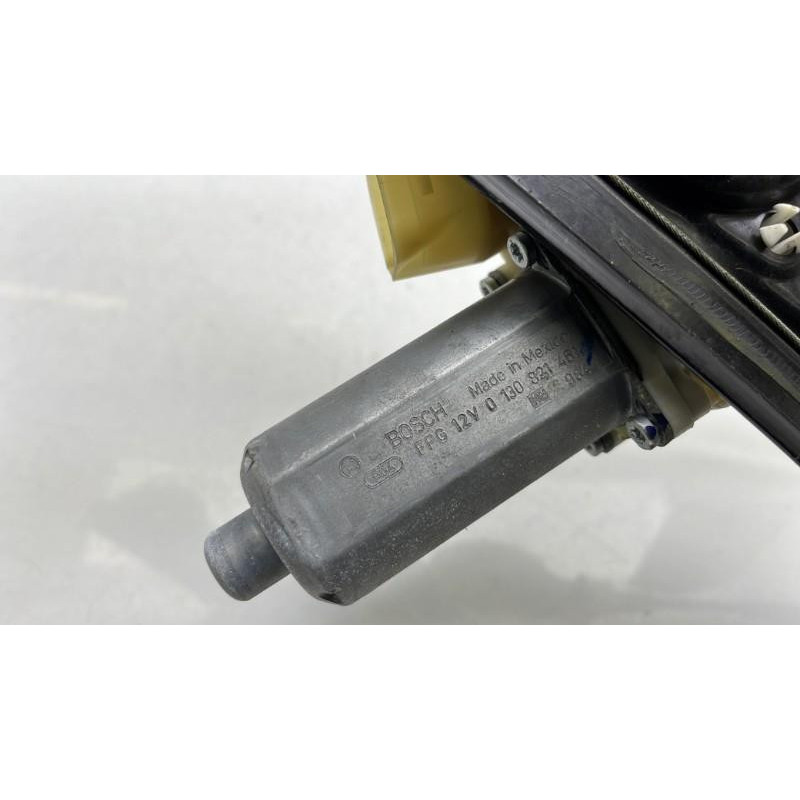 Leve vitre electrique arriere droit BMW X5 E70 Photo n°6
