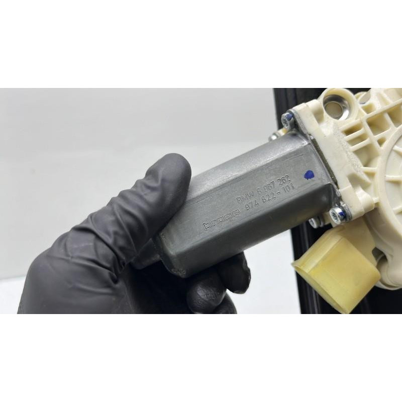 Leve vitre electrique arriere droit BMW X5 E70 Photo n°8