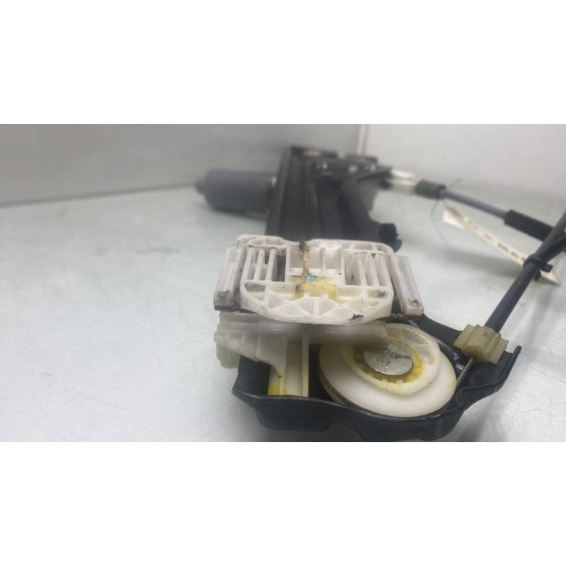 Leve vitre electrique avant droit BMW X5 E70 Photo n°7