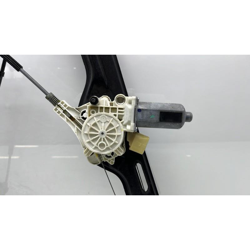 Leve vitre electrique avant gauche BMW X5 E70 Photo n°8