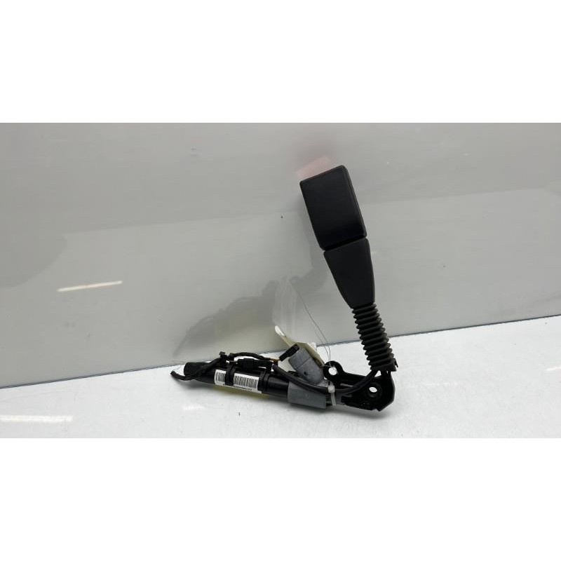 Pretensionneur de ceinture avant droit BMW X5 E70 Photo n°4