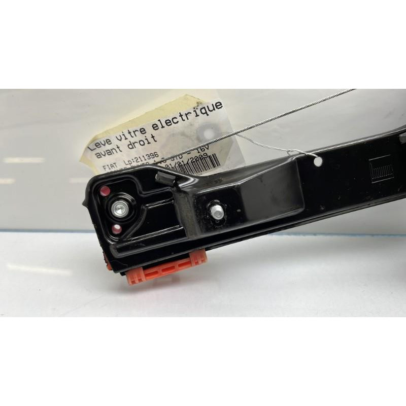 Leve vitre electrique avant droit FIAT GRANDE PUNTO Photo n°5