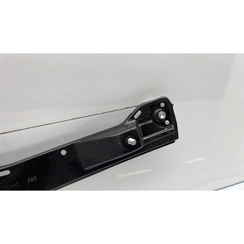 Leve vitre electrique avant droit FIAT GRANDE PUNTO Photo n°7