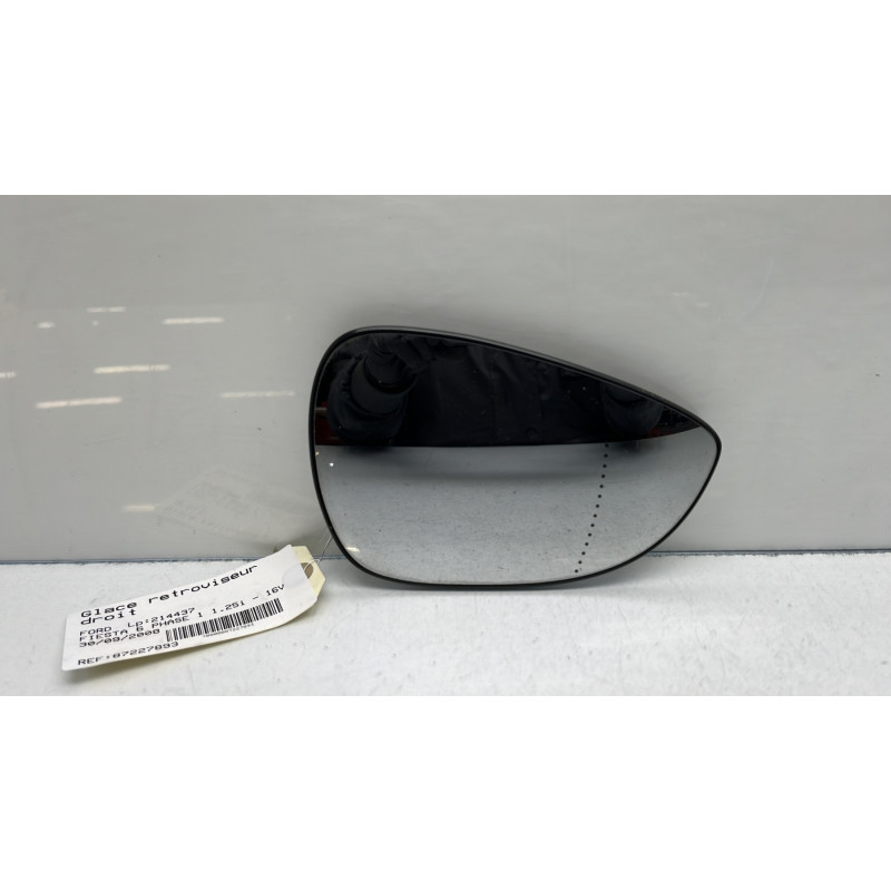 Glace retroviseur droit FORD FIESTA 6 Photo n°1