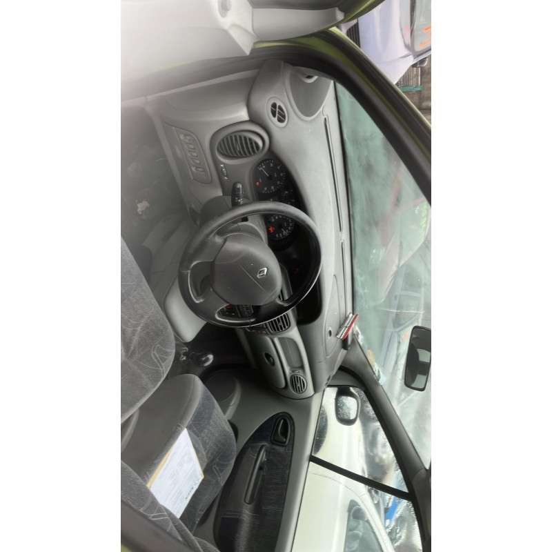 Aile avant droit RENAULT SCENIC 1 Photo n°16