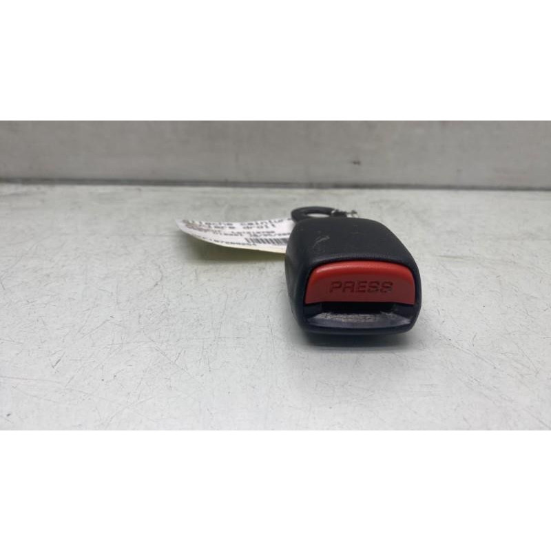 Attache ceinture arriere droit PEUGEOT 4007 Photo n°2