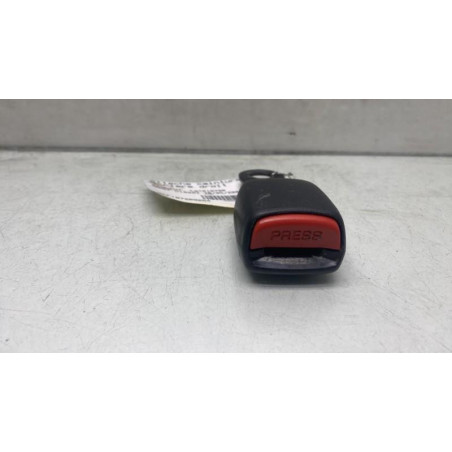 Attache ceinture arriere droit PEUGEOT 4007