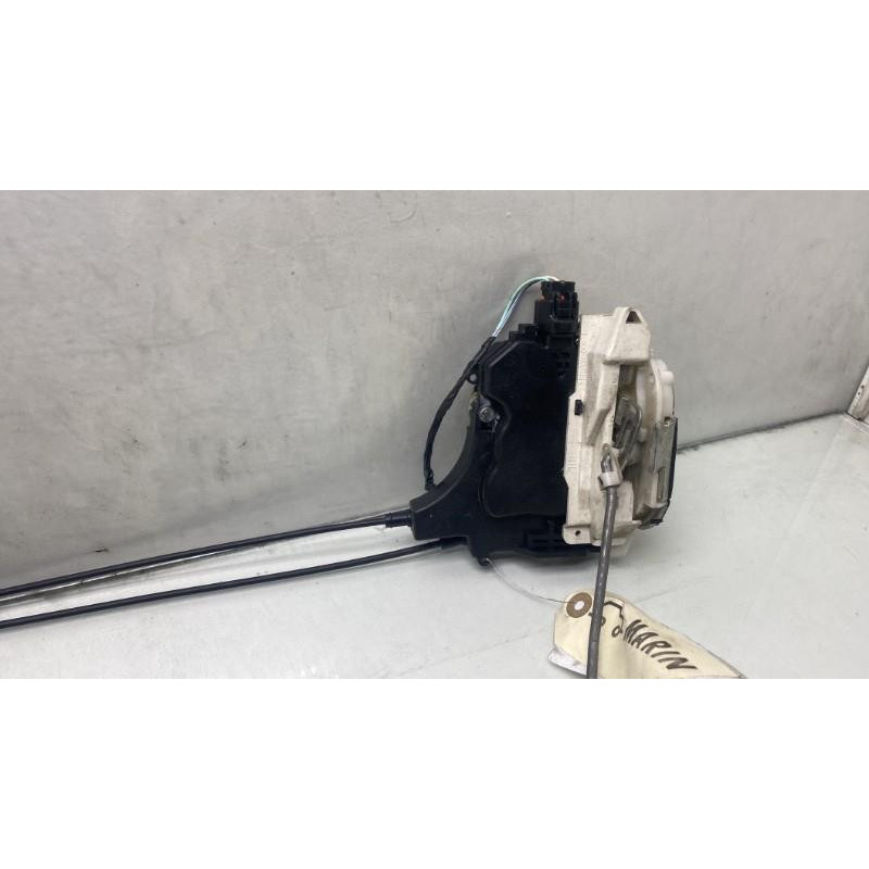 Serrure arriere droit PEUGEOT 4007 Photo n°6
